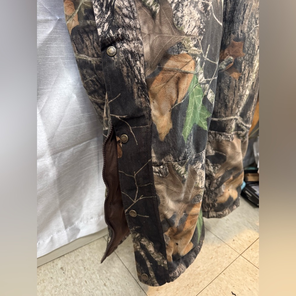 Camouflage Hunting Overalls with Suspenders - Picture 3 of 9